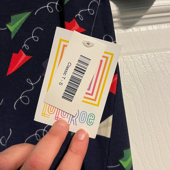 LuLaRoe Paper Airplane Classic T - Picture 3 of 3